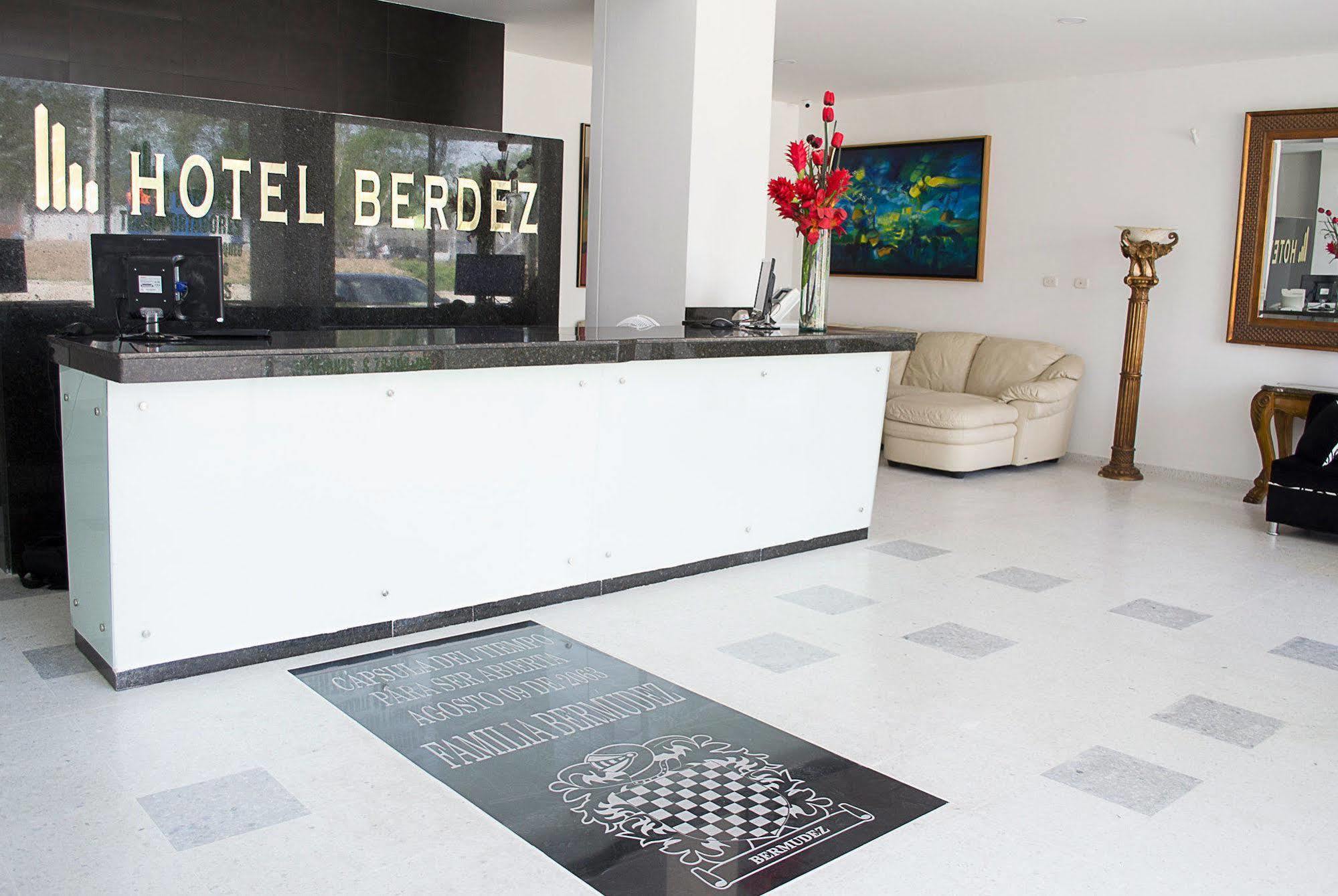 Hotel Berdez 内瓦 外观 照片